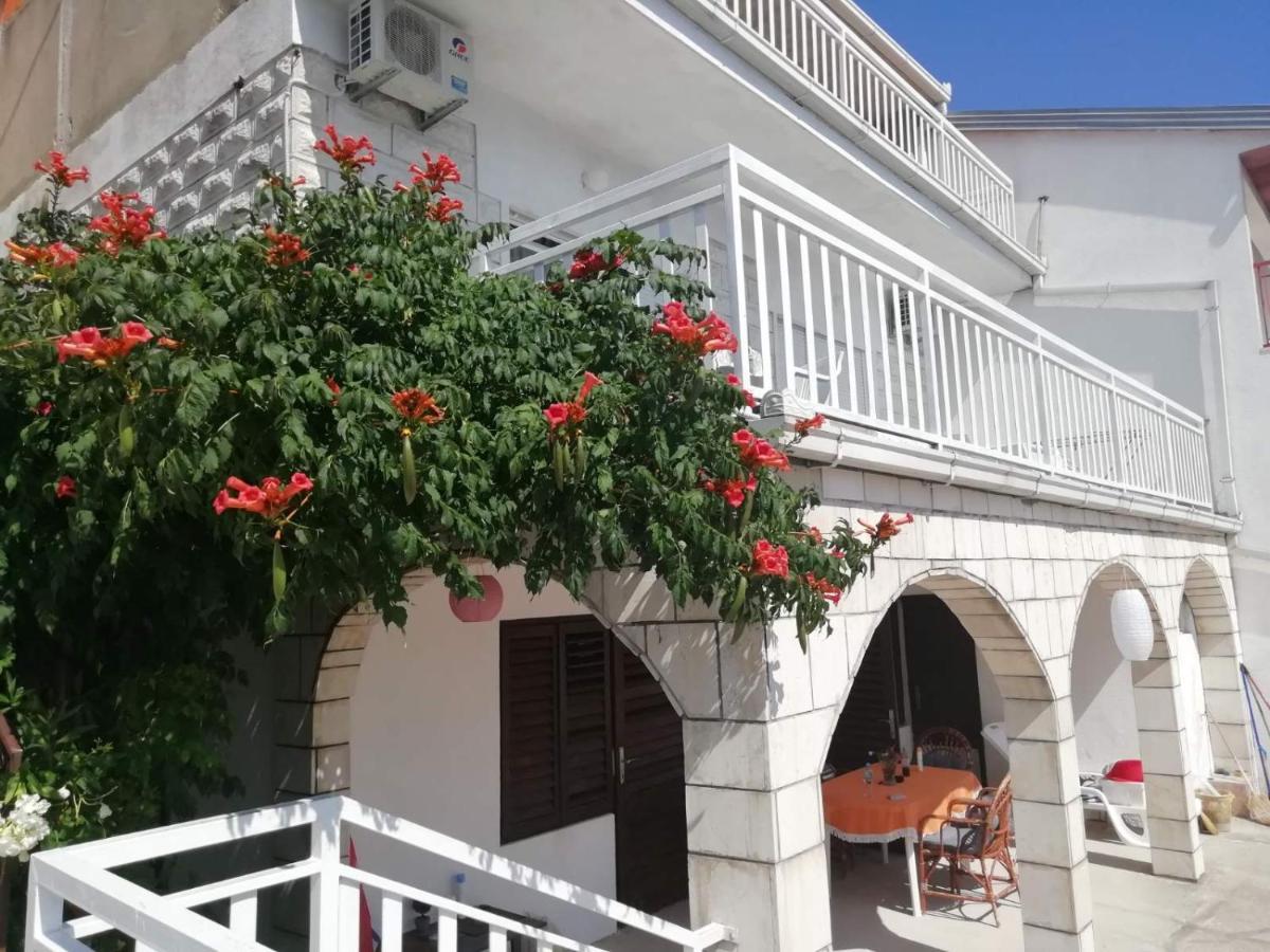 Apartment And Rooms Barbaric Neum Εξωτερικό φωτογραφία