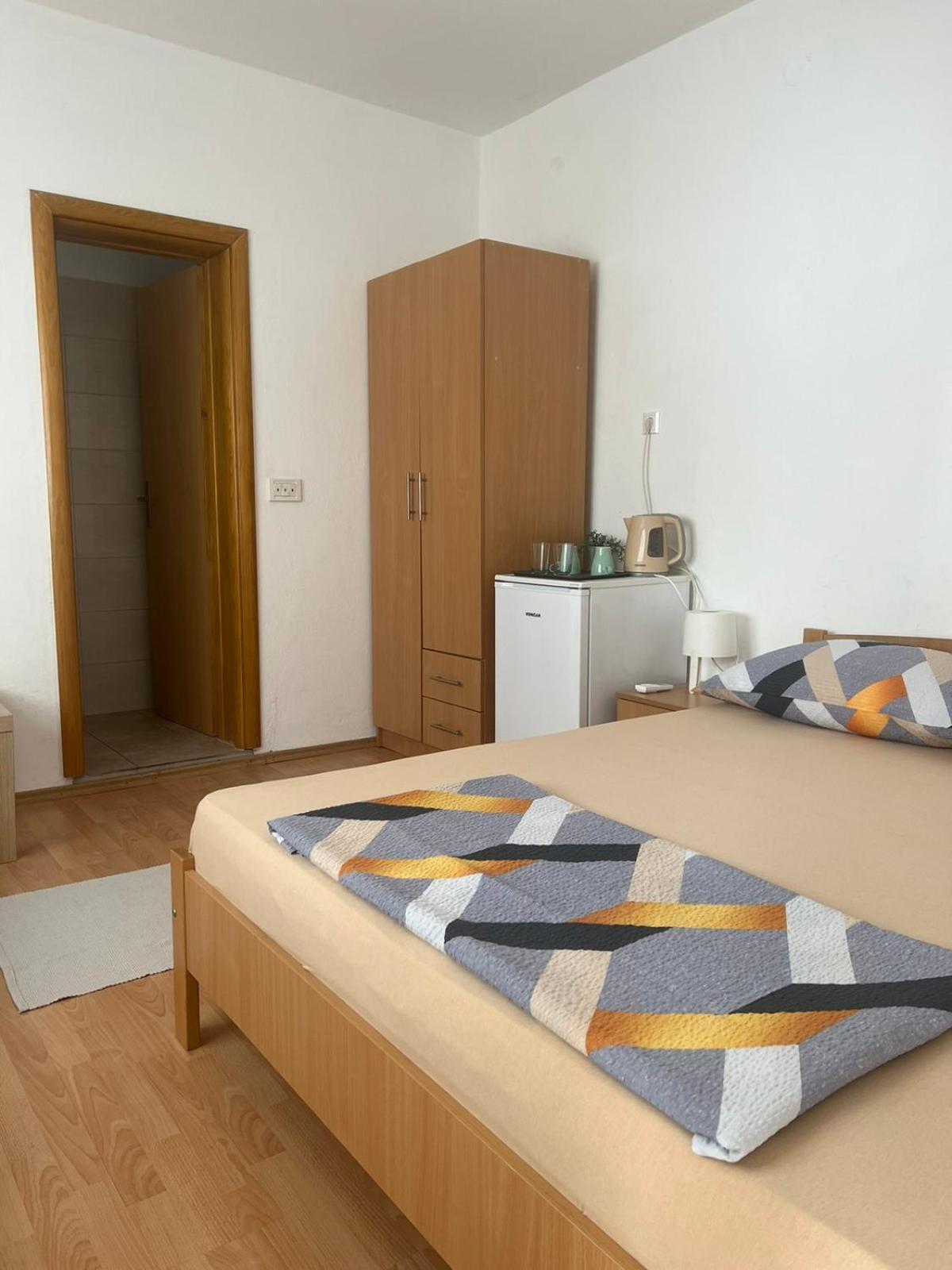 Apartment And Rooms Barbaric Neum Εξωτερικό φωτογραφία