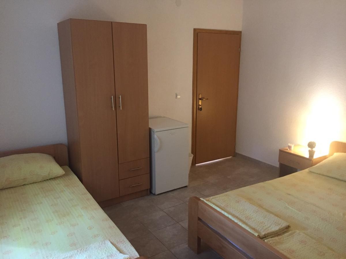 Apartment And Rooms Barbaric Neum Εξωτερικό φωτογραφία