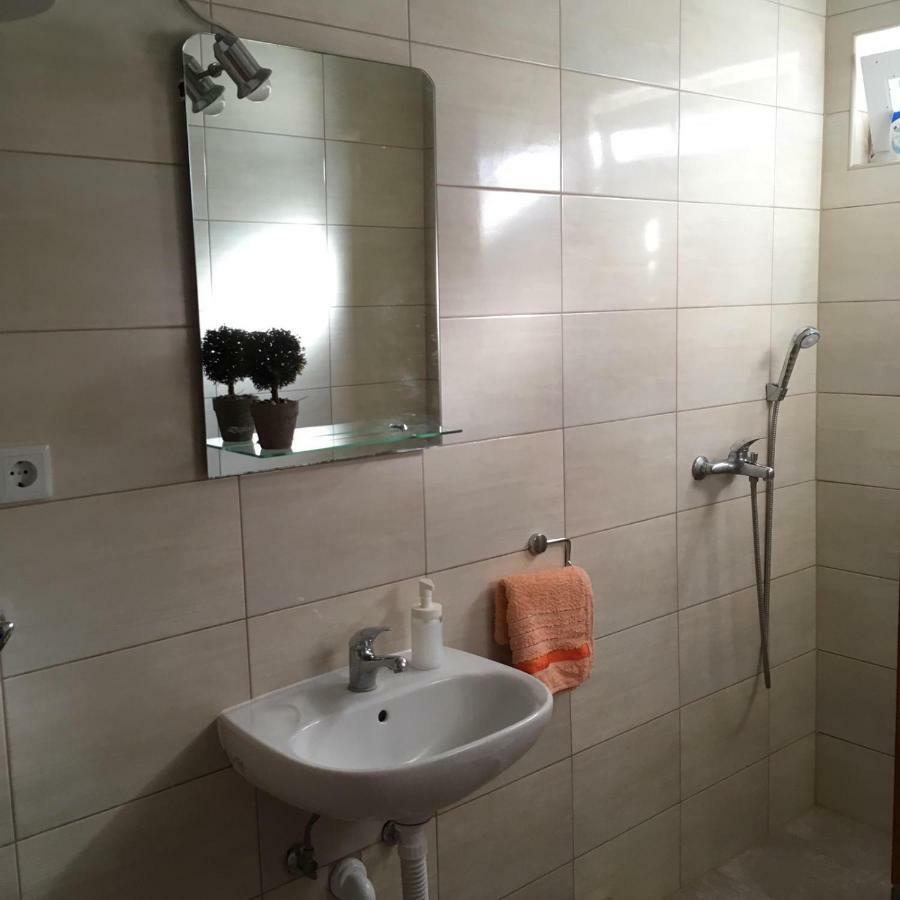 Apartment And Rooms Barbaric Neum Εξωτερικό φωτογραφία